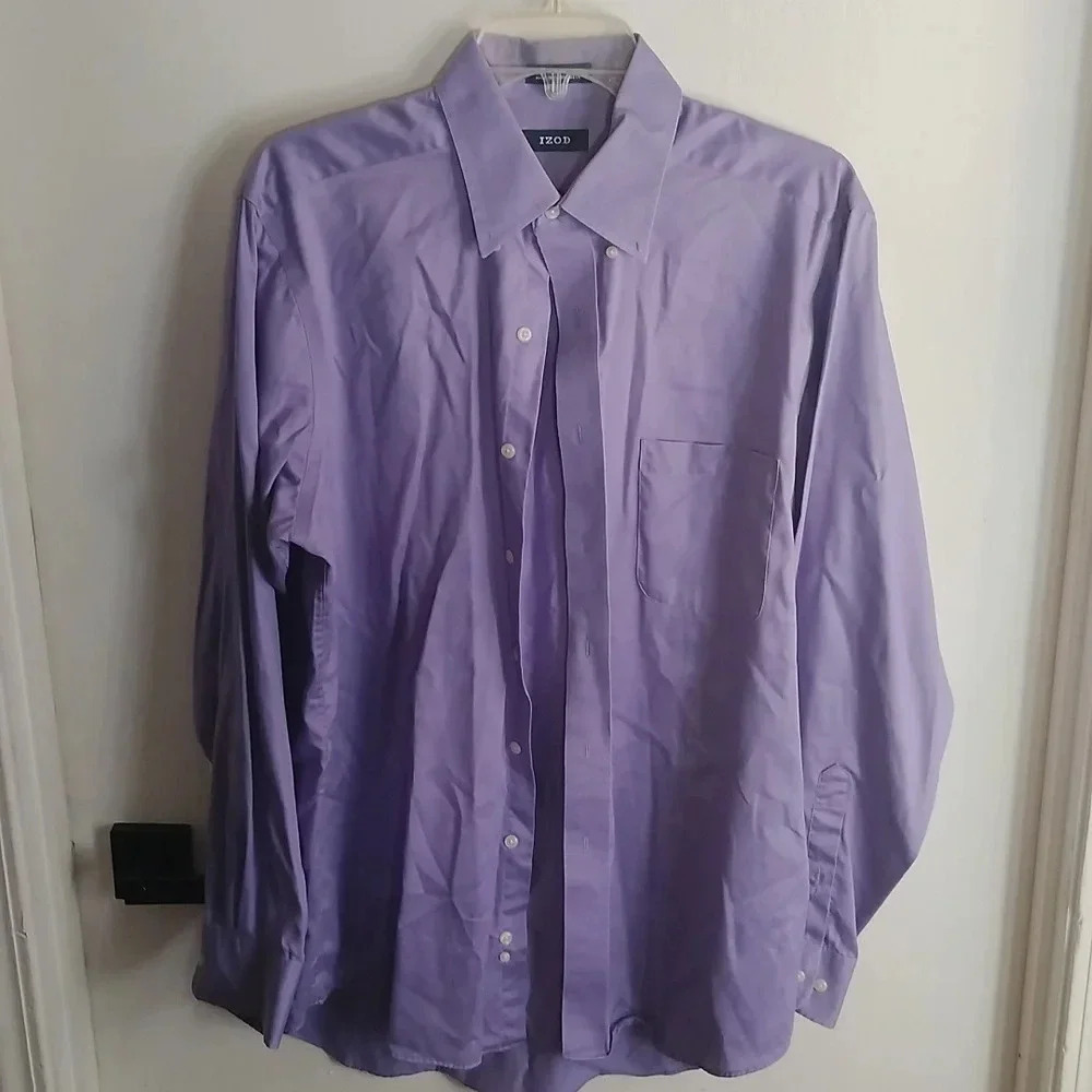 Izod men's long sleeve button down dress shirt